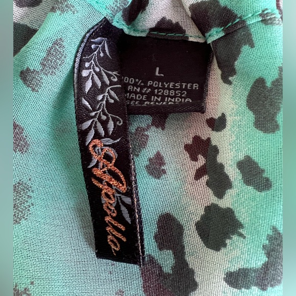 COPY - Apollo  tank size L. Green with red poppy print and a bow. Sheer. Floral - Picture 6 of 6